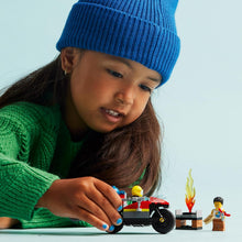 Carica l'immagine nel visualizzatore di Gallery, LEGO CITY Motocicletta dei pompieri 60410
