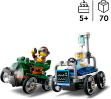 Carica l'immagine nel visualizzatore di Gallery, LEGO CITY Pack veicoli da corsa: aereo contro letto d’ospedale 60459
