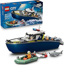 Carica l'immagine nel visualizzatore di Gallery, LEGO CITY Inseguimento del motoscafo della Polizia 60456
