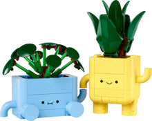 Carica l'immagine nel visualizzatore di Gallery, LEGO BOTANICALS Piantine felici 10349
