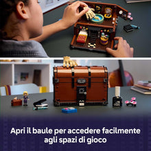 Carica l&#39;immagine nel visualizzatore di Gallery, LEGO WEDNESDAY Appartamento di Mano 76785
