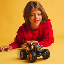 Carica l&#39;immagine nel visualizzatore di Gallery, LEGO TECHNIC Pull-back Monster Jam DIGatron 42199
