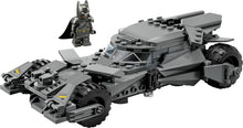 Carica l'immagine nel visualizzatore di Gallery, LEGO SUPER HEROES DC Batman v Superman Batmobile 76331
