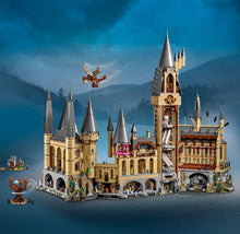 Carica l'immagine nel visualizzatore di Gallery, LEGO HARRY POTTER Il Castello di Hogwarts 71043
