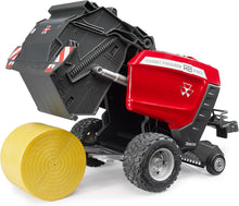 Carica l'immagine nel visualizzatore di Gallery, BRUDER Massey Ferguson pressaballe RB 4180V 02039
