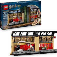 Carica l'immagine nel visualizzatore di Gallery, LEGO HARRY POTTER Book Nook: Espresso per Hogwarts 76450

