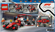 Carica l'immagine nel visualizzatore di Gallery, LEGO CITY Pitstop e meccanici con monoposto Ferrari F1 60443
