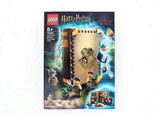 Carica l&#39;immagine nel visualizzatore di Gallery, LEGO HARRY POTTER Lezione di erbologia a Hogwarts 76384
