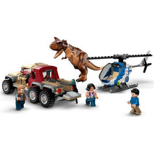 Carica l&#39;immagine nel visualizzatore di Gallery, LEGO JURASSIC WORLD L&#39;Inseguimento del Dinosauro Carnotaurus e Elicottero 76941
