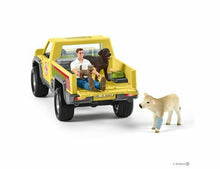 Carica l&#39;immagine nel visualizzatore di Gallery, PICK UP DEL VETERINARIO Schleich 42503
