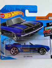 Carica l&#39;immagine nel visualizzatore di Gallery, HOT WHEELS &#39;69 CAMARO GHC74-D7C6
