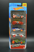 Carica l'immagine nel visualizzatore di Gallery, HOT WHEELS Confezione da 5 pezzi ACTION GHP64

