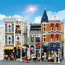 Carica l&#39;immagine nel visualizzatore di Gallery, LEGO CREATOR Piazza dell&#39;Assemblea 10255
