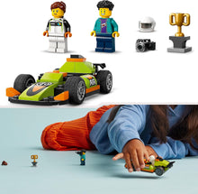 Carica l&#39;immagine nel visualizzatore di Gallery, LEGO CITY Auto da corsa verde 60399
